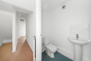 77653 DWR0028EF IMG 05 0000.jpeg