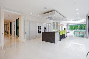 65833 WMB012242910 IMG 03 0003.jpeg