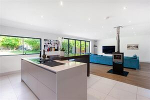 595 WHS220208 IMG 08 0000.jpeg