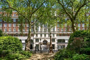 63077 MRY012098907 IMG 06 0000.jpeg