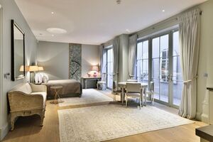 62080 LON200655 IMG 27 0000.jpeg