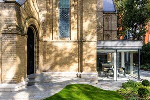 46451 RUS210388 IMG 16 0000.jpeg