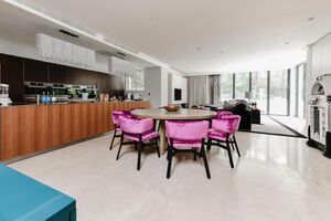 247949 Addisonroad IMG 07 0000.jpeg