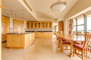 31533 BAR220115 IMG 05 0000.jpeg