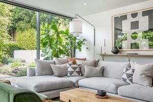 87961 ISL012272004 IMG 27 0000.jpeg