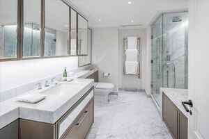 65830 SJW012162940 IMG 09 0000.jpeg