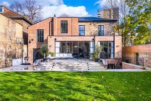 37916 ISL200685 IMG 35 0000.jpeg