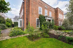 65830 SJW012114750 IMG 06 0000.jpeg