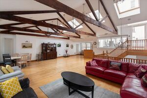 65827 SLA012145181 IMG 03 0004.jpeg