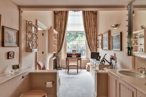 50634 MRY090101 IMG 09 0000.jpeg