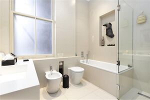 56665 ALB210091 IMG 04 0000.jpeg