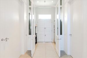 65830 SJW180081 IMG 11 0000.jpeg