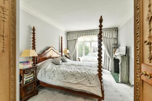 65827 SLA012040052 IMG 11 0004.jpeg