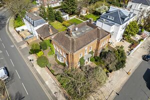 65830 SJW012114750 IMG 05 0000.jpeg