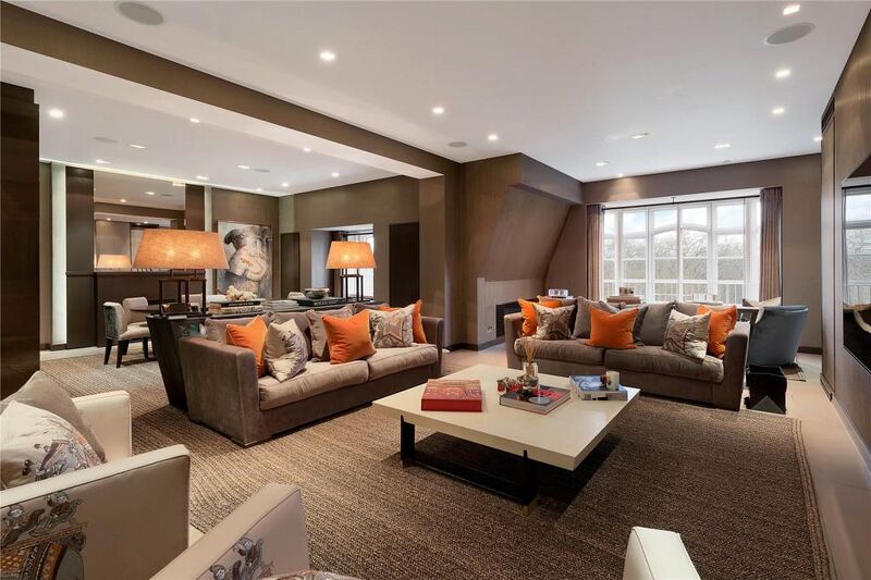 File:25602 KNH210175 IMG 00 0000.jpeg