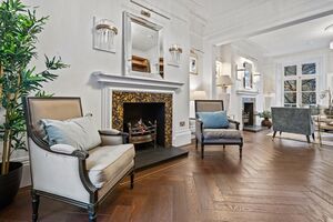 242444 PB9 IMG 23 0000.jpeg