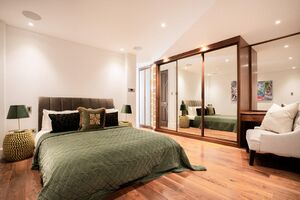 79209 RX152757 IMG 07 0000.jpeg