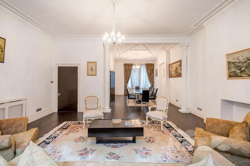 File:54583 LIVH 017565 IMG 06 0000.jpeg