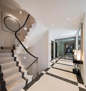 65830 SJW012138113 IMG 04 0000.jpeg