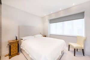 76585 1060292 IMG 14 0000.jpg