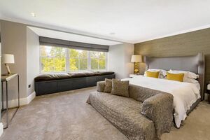 44264 SLN220003 IMG 12 0000.jpeg