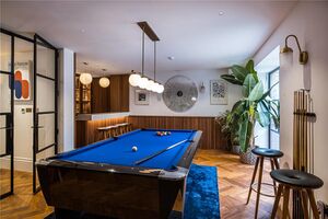 37916 ISL200685 IMG 27 0000.jpeg