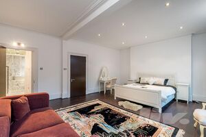 54583 LIVH 017565 IMG 20 0000.jpeg