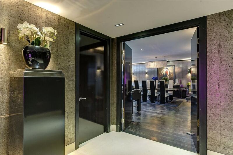 File:135008 KNI210090 IMG 04 0000.jpeg