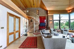 595 WHS220171 IMG 10 0000.jpeg