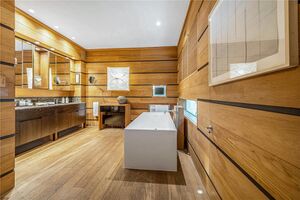 77695 PIM220100 IMG 12 0000.jpeg