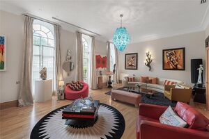 22251 SKN220278 IMG 04 0000.jpeg